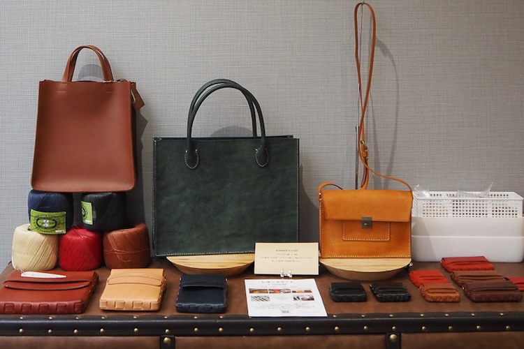 自分の手で作り出す喜びを味わう「レザークラフト体験」 