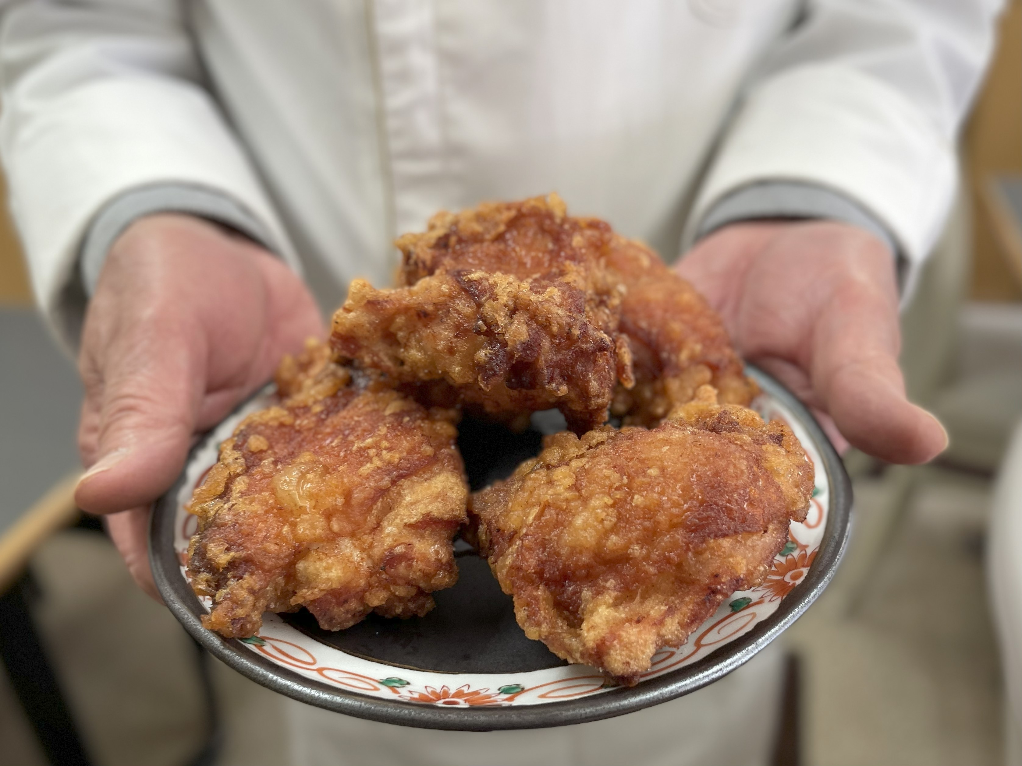 お腹も心も満たされる、町中華の店「中国料理 布袋 本店」 