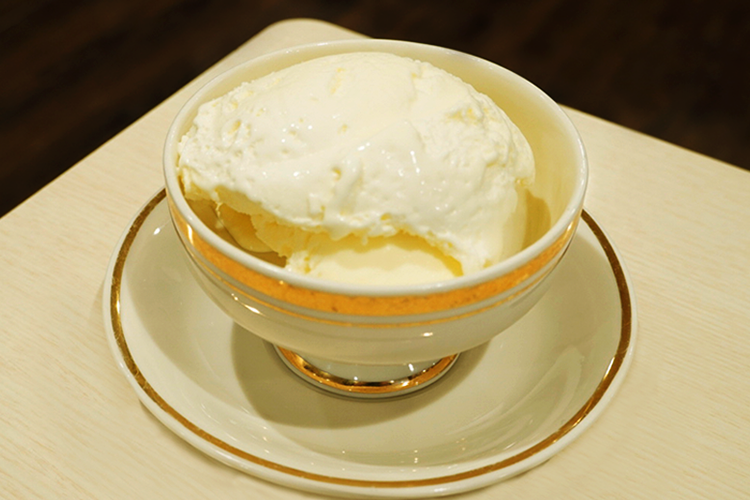 守りつづける伝統の味。北海道酪農の魅力を「スノーロイヤル」に込めて