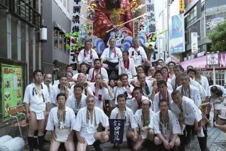 以前中洲五丁目が当番町だった年の集合写真