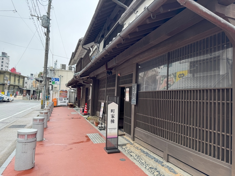 静かな町家のたたずまい 