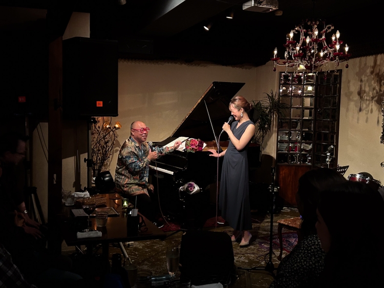 ピアニストの後藤浩二さんとジャズシンガーの鈴木靖子さんのライブ