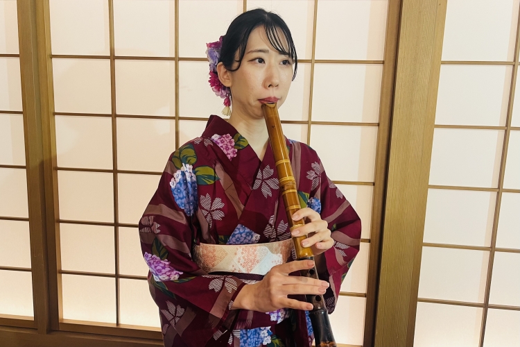 尺八奏者の井本さん