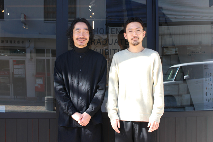 4階「地想」を営む水野雅文（左）さんと、2階「山の花」を営む花山和也さん（右） 