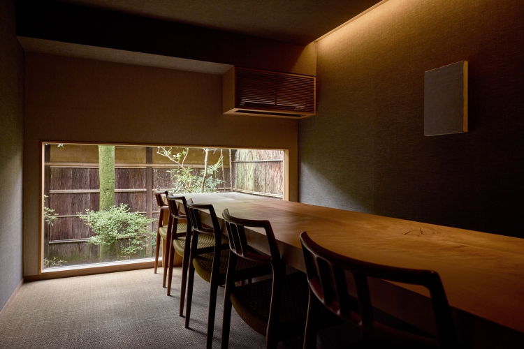 「冬夏」の茶室　 photograph by Yusuke Nishibe 